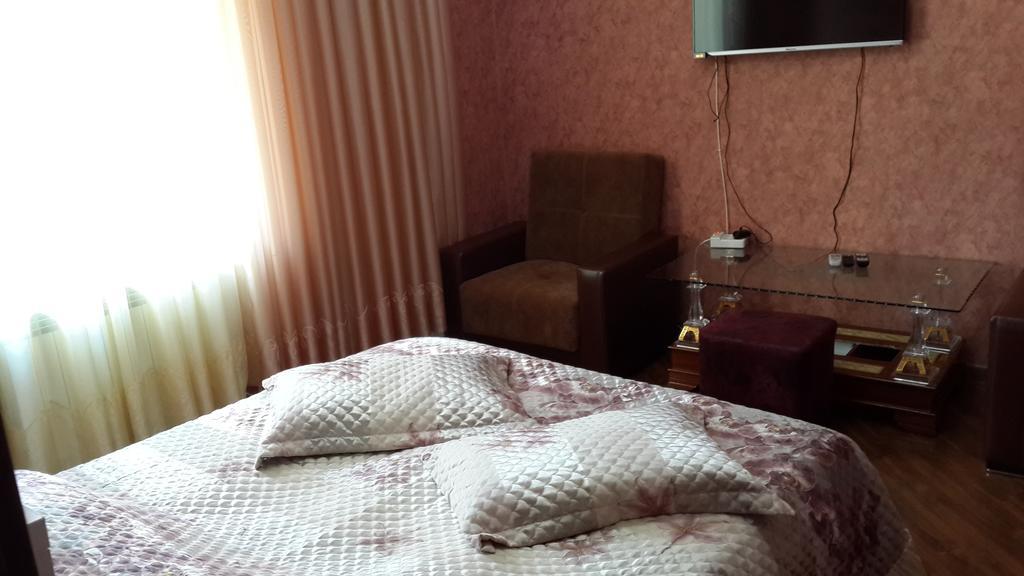 Edemi Hotel Kutaisi Room photo